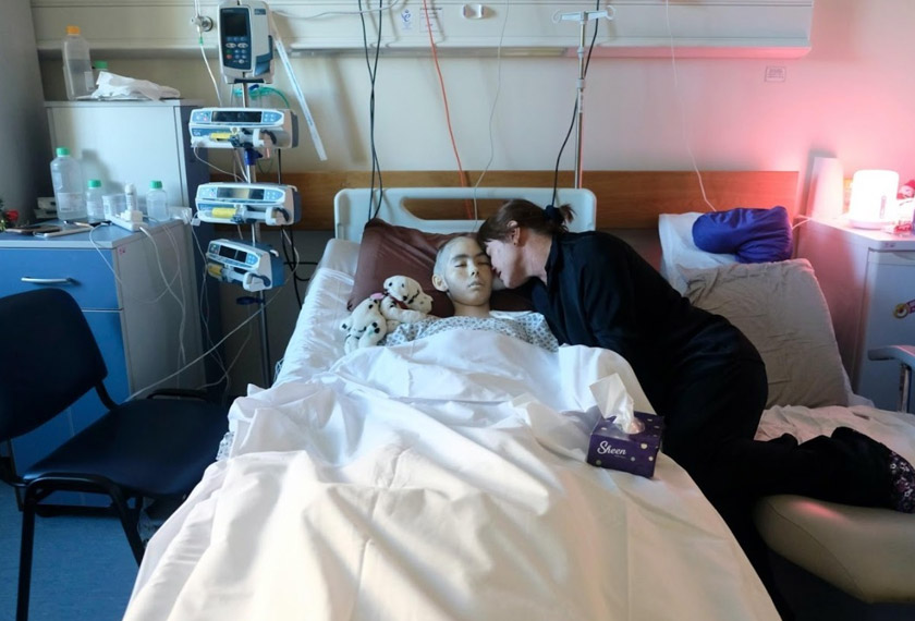 Gambar terakhir Becs diambil Darrin beberapa minit selepas dia menghembuskan nafas terakhir. - REUTERS/Darrin Zammit Lupi