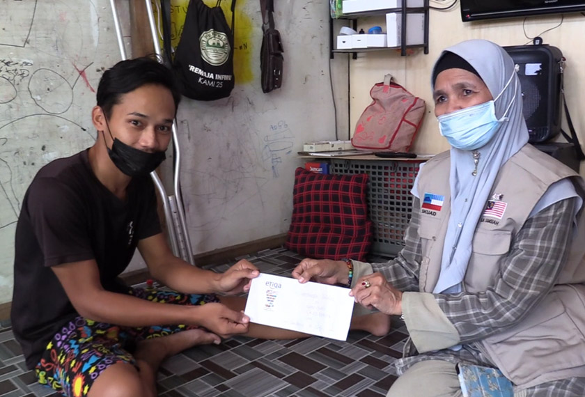  Nasib yang menimpa Muhd Sofri mendapat perhatian daripada pihak Skuad Keluarga Prihatin.