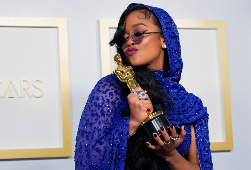 H.E.R., winner of the award for best original song for 