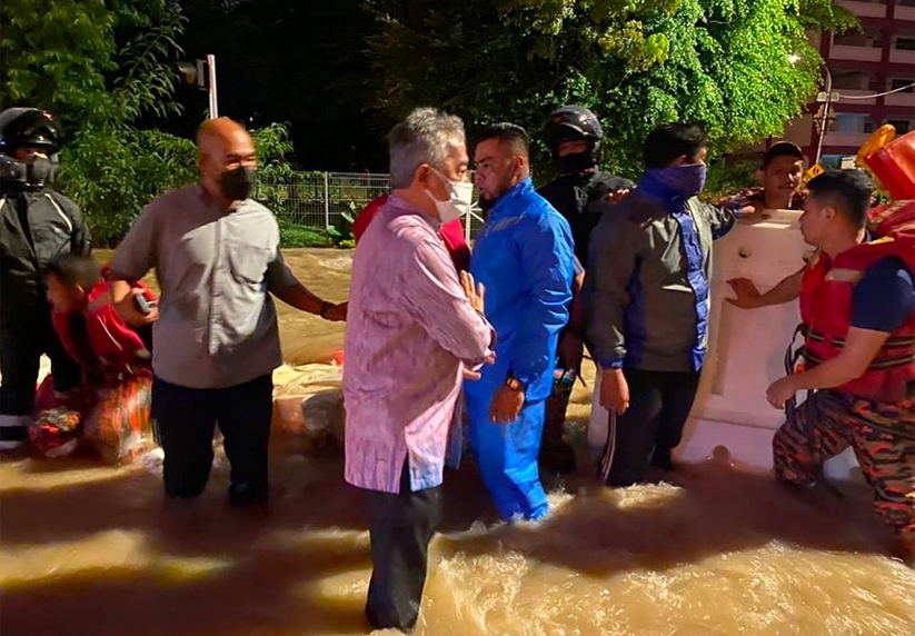 Foto Facebook Istana Negara