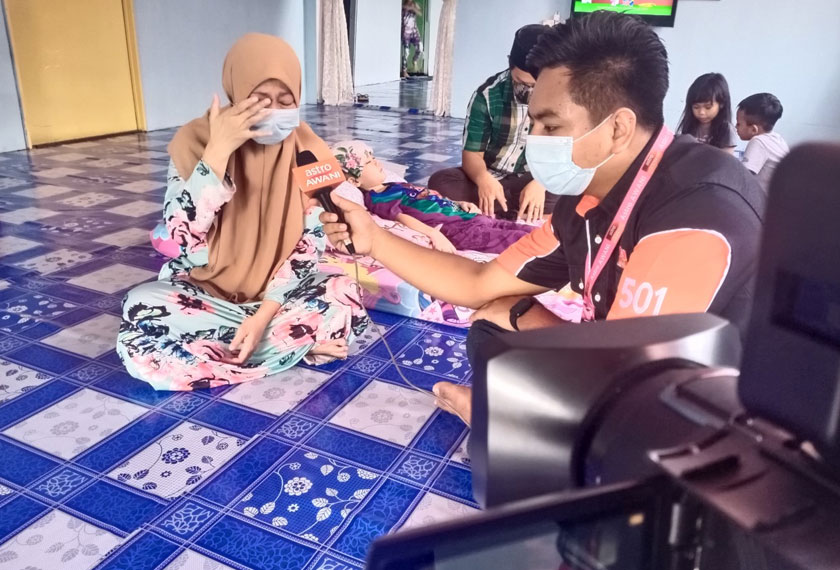 Ibunya, Julianah Mad Salli, 36, berkata anaknya itu lahir dan membesar normal seperti kanak-kanak lain tanpa sebarang tanda akan sakit sehinggalah Rayhan tiba-tiba rebah pada bulan November, 2019 lalu. - Foto Astro AWANI