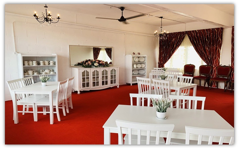 Gaya moden dan elegen antara pendekatan digunakan Datin Zamhirah Osman.