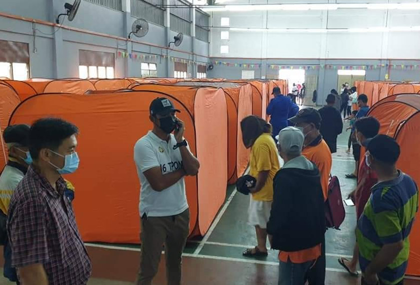 ADUN Tupong, Fazzrudin Abdul Rahman membuat tinjauan persiapan PPS di Dewan Serbaguna Taman Malihah.