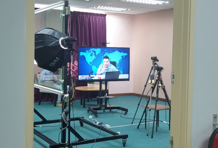 Prof Hamdan turut mendedahkan sumber inspirasi menghasilkan studio ini juga datang dari Cikgu Khairi Azim.