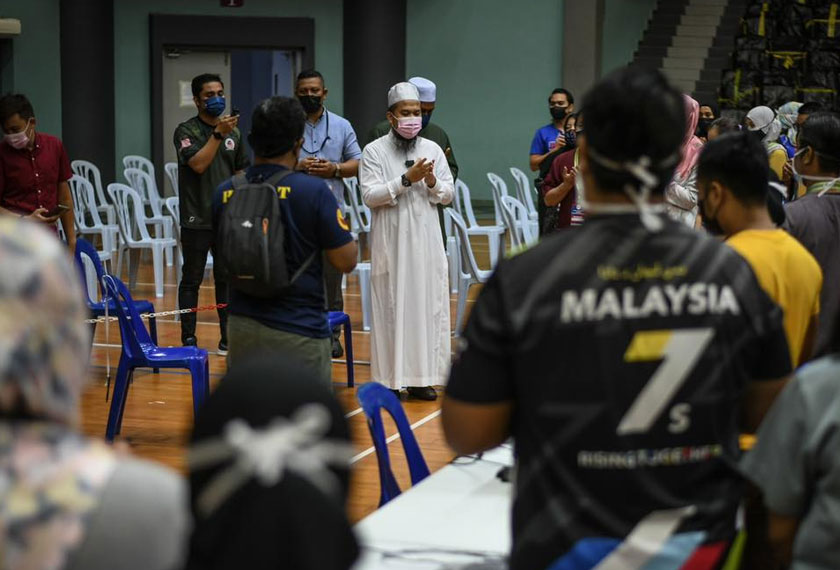 Ebit Lew sumbang kelengkapan kepada CAC Stadium Titiwangsa