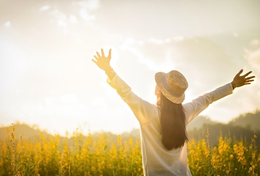 Fikirkan tentang sesuatu yang membuatkan anda bahagia. - Unsplash