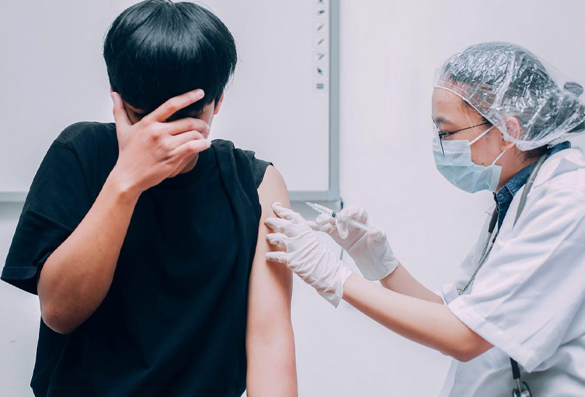 Keberanian anda satu pengorbanan penting untuk negara ini! - Freepik