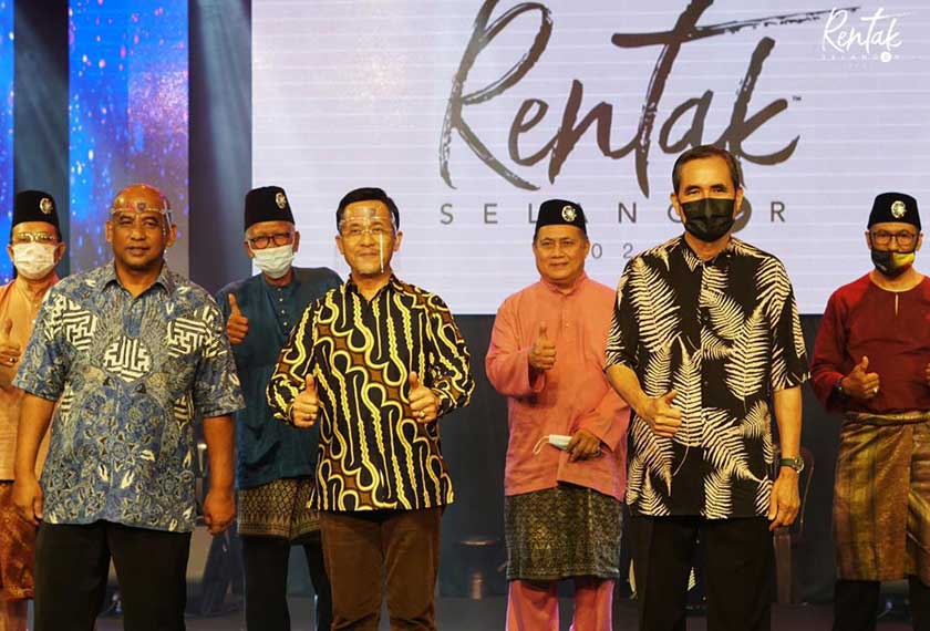 Antara seni yang dipamerkan seperti seni muzik cempuling yang diiktiraf sebagai identiti negeri Selangor, angklong, Gordang 9 dan seni tarian singa.