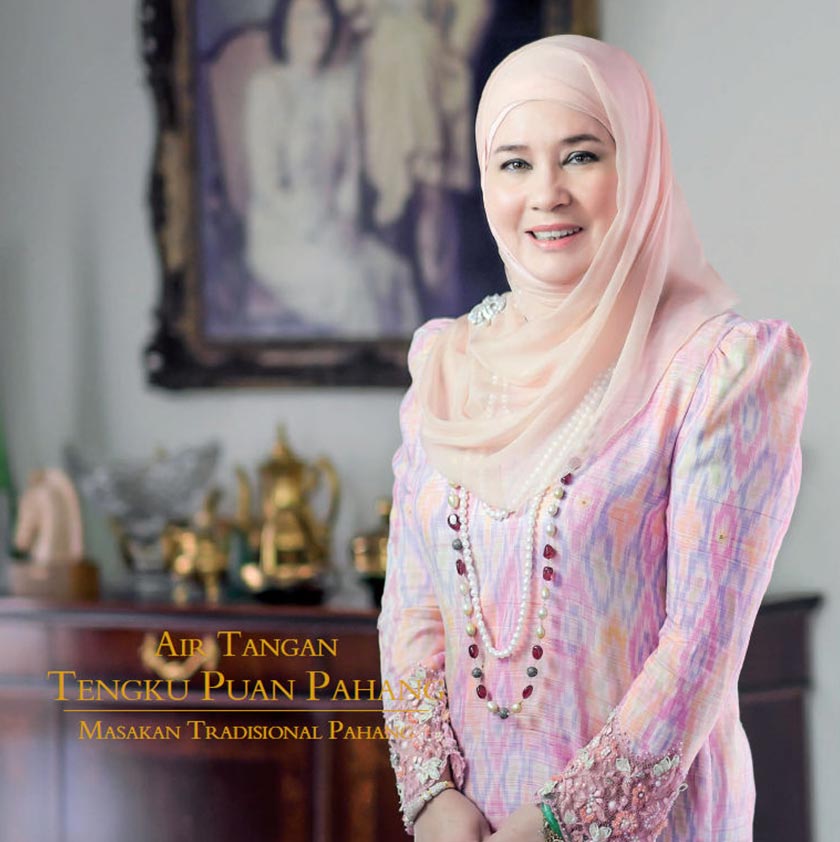 Koleksi resepi yang dinaskahkan dalam buku Masakan Tradisional Pahang. - Foto Cheminahsayang.com