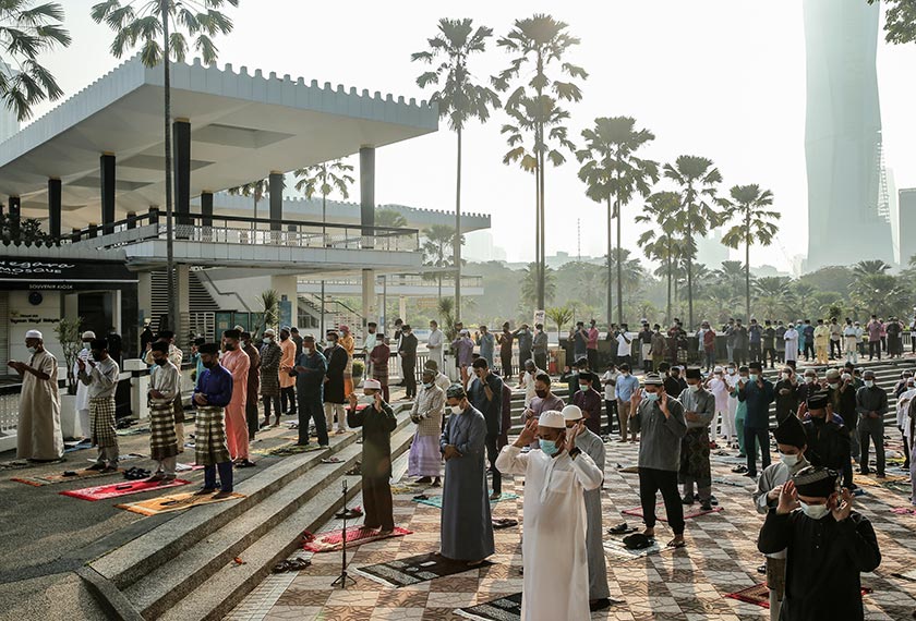Gambar dirakam ketika tinjauan solat Hari Raya Aidilfitri di Masjid Negara di sini hari ini. ASTRO AWANI / SHAHIR OMAR