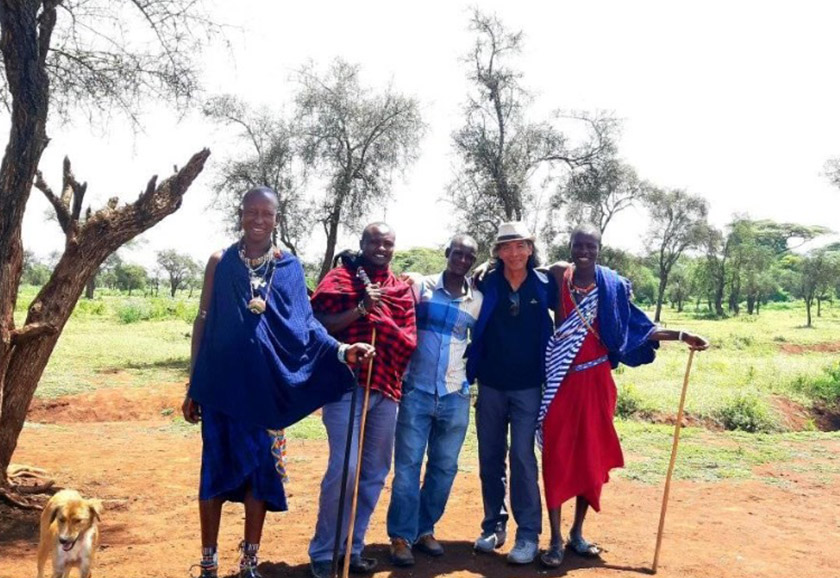 Zainal dan isteri sentiasa disambut dengan mesra oleh orang tempatan di Afrika.