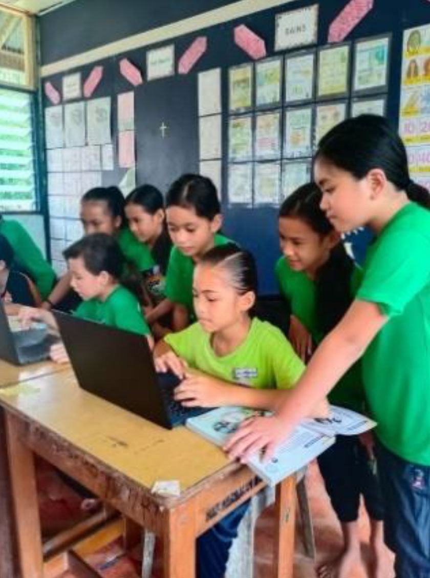 Teachers at SK Sungai Paku are excited with the laptops as they can now introduce online and interactive education content in their teaching.