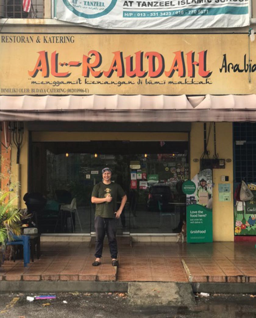 Abdul Rahman dari Al-Raudah Arabian Food