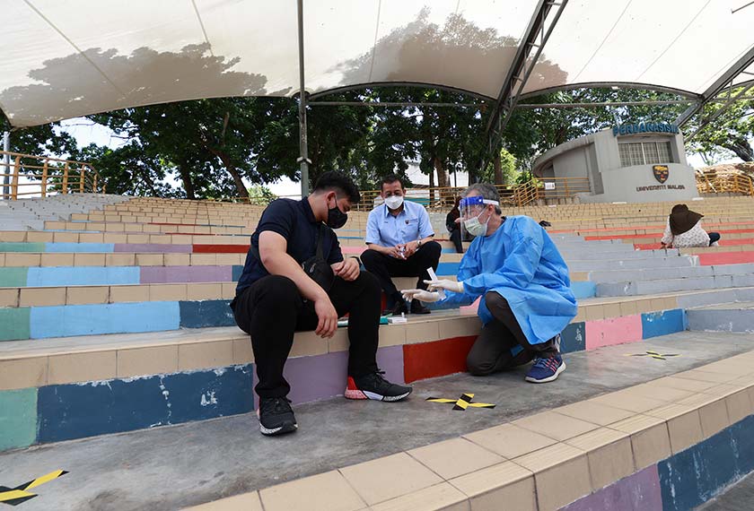 Terdapat 3 P.O.A dibuka bagi melancarkan proses saringan dan pendaftaran.