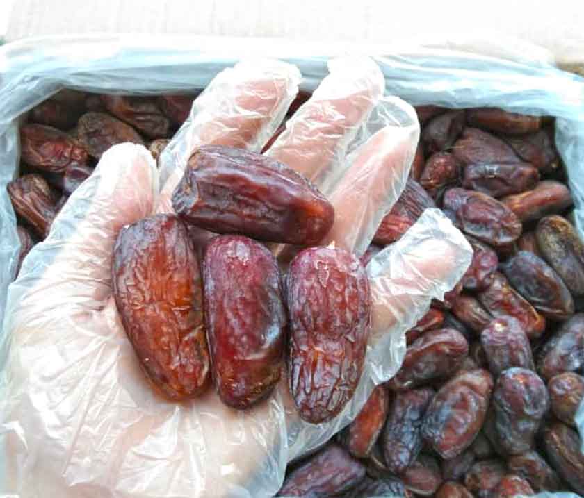 Lebih 400 jenis kurma kini berada di pasaran Malaysia dan antarabangsa. Satu Bumbung Mart