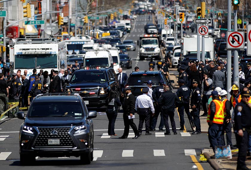 Pihak berkuasa kini menjalankan siasatan terperinci berkenaan insiden tembakan rambang itu. - Foto REUTERS