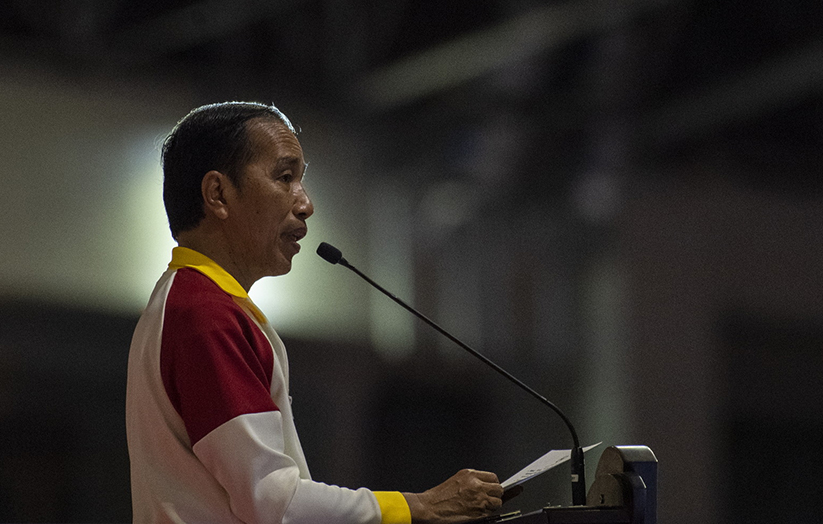 Presiden Indonesia Joko Widodo berucap pada Majlis Penutupan Temasya Sukan Para ASEAN Solo 2022 di Stadium Manahan malam tadi. --fotoBERNAMA