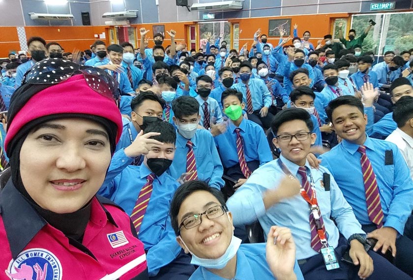 Menurut Sharifah Mazlina, rakyat Malaysia terutamanya kumpulan pelajar perlu diingatkan tentang kesan pemanasan global yang serius di negara ini. - Gambar Sharifah Mazlina