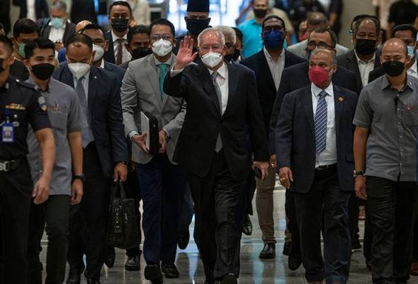 [COLUMNIST] Najib Razak is just the symptom, problem is bigger - Rais ...