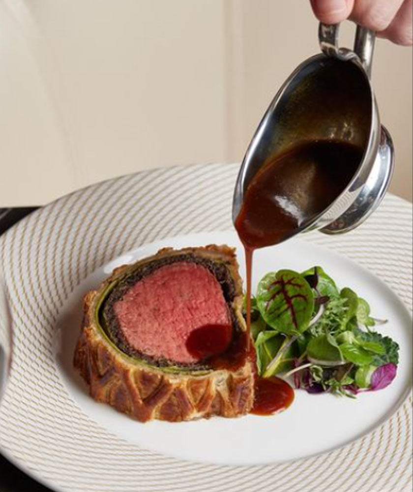 Antara hidangan di Gordon Ramsay Bar & Grill