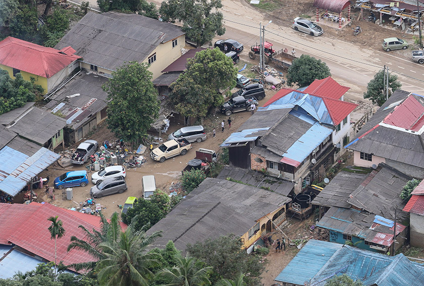 Pemantauan menerusi udara menerusi helikopter JBPM mendapati keadaan banjir yang melanda telah pulih semasa tinjauan di Kampung La, 24 Dis 2022. --fotoBERNAMA