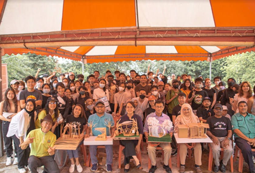 Seated in the front row, left to right: Associate Professor Dr. Veronica Ng, Ar Kamarul Hisham Hj Yeop Hashim, YB Michelle Ng Mei Sze, YB Wong Chen, Azlina Binti Mat Salim, and Professor Dr. David Asirvatham.