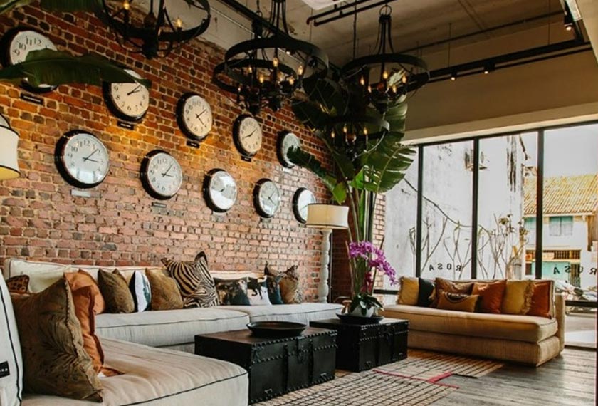 Diilhamkan daripada reka bentuk gaya hidup industrial, Rosa Malacca turut mendapat pengiktirafan dan pelbagai anugerah di peringkat tempatan serta antarabangsa.