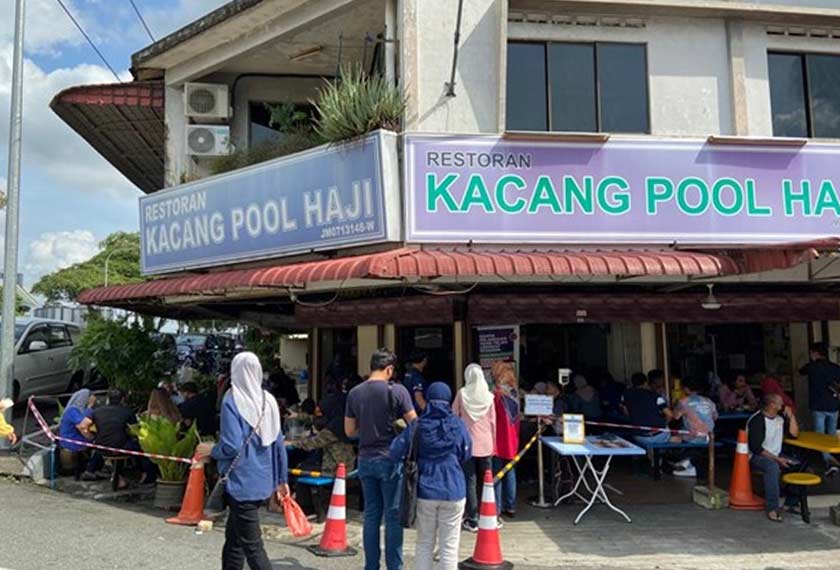 Restoran Kacang Pool Haji yang terletak di Larkin ini menjadi antara sajian signatur di Johor.