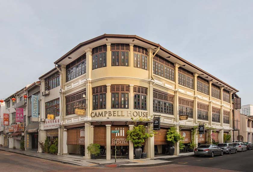 Campbell House dipenuhi dengan nuansa dekorasi interior yang unik dan elegan kepada tetamunya.