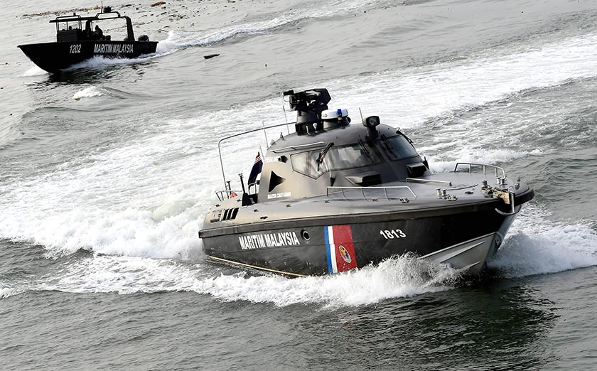 Antara aset dipamerkan Maritim Malaysia ketika sambutan tersebut, turut dimeriahkan dengan demonstrasi menyelamat dan menahan bot mencurigakan.