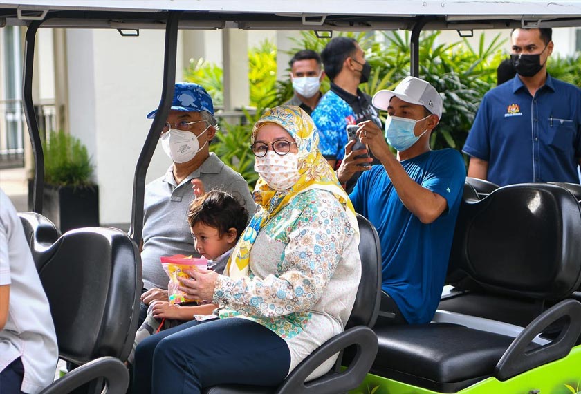 Facebook Istana Negara