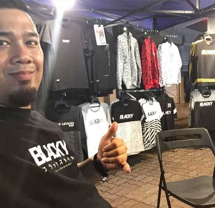Bagaimanapun, dengan gaji sekitar RM1,900 sebulan selepas ditolak SOCSO dan KWSP, anak kelahiran Wadi Hassan, Johor Bahru itu tahu ia tidak akan mencukup untuk menanggung kehidupannya dan isteri di bandaraya Johor Bahru ini.