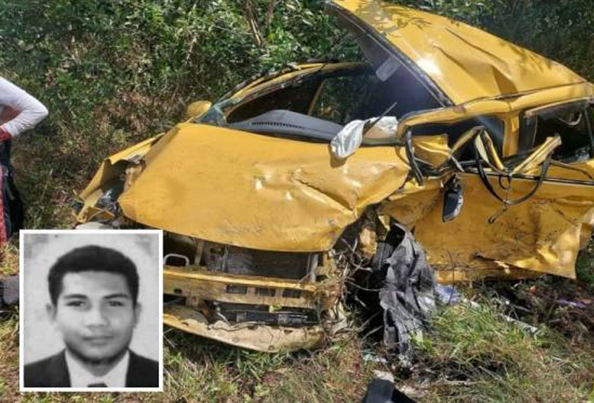 Keadaan Perodua Myvi yang dinaiki mangsa dalam nahas yang berlaku di Kilometer 91.1, Jalan Kuala Terengganu-Kuantan, berhampiran Air Hitam di Dungun pada Isnin. (Gambar kecil: Mohamad Haszaniza)