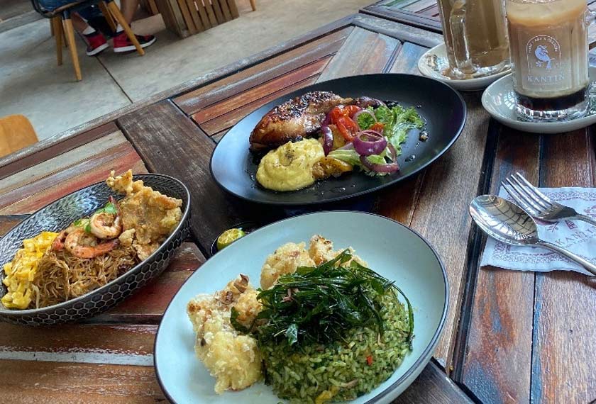 Kanteen @The Granary menghidangkan makanan tradisional Sarawak yang ‘dimodenkan'.