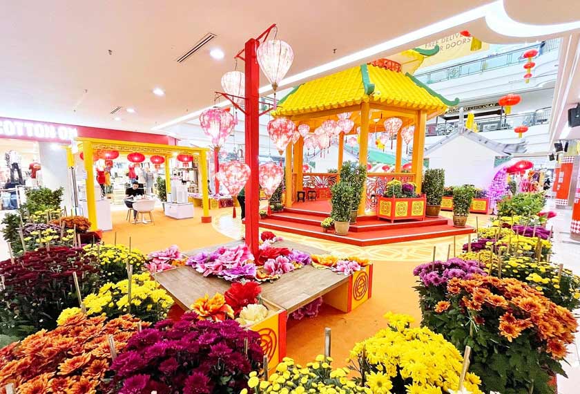 1 Utama Shopping Centre