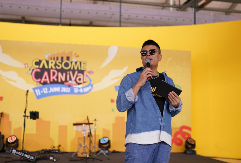 Pelancaran ini  turut dimeriahkan dengan kehadiran hos dan pelakon terkenal, Awal Ashaari.