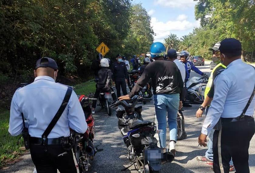 Polis telah mengesan pelbagai kesalahan yang dilakukan oleh penunggang motosikal terbabit. - PDRM