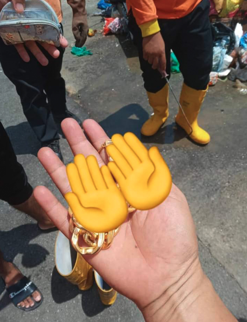 Pada 20 Februari lalu, seorang  anggota polis wanita  dilaporkan secara tidak sengaja terbuang sejumlah barang kemas miliknya di dalam tong sampah berhampiran kuarters yang didiaminya. - Gambar fail