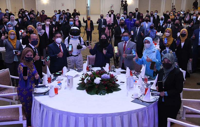 Sekitar Majlis Pelancaran Mobile App myPTPTN di Mutiara Grand Ballroom Hotel Royale Chulan Damansara, pada Selasa. - Foto PTPTN