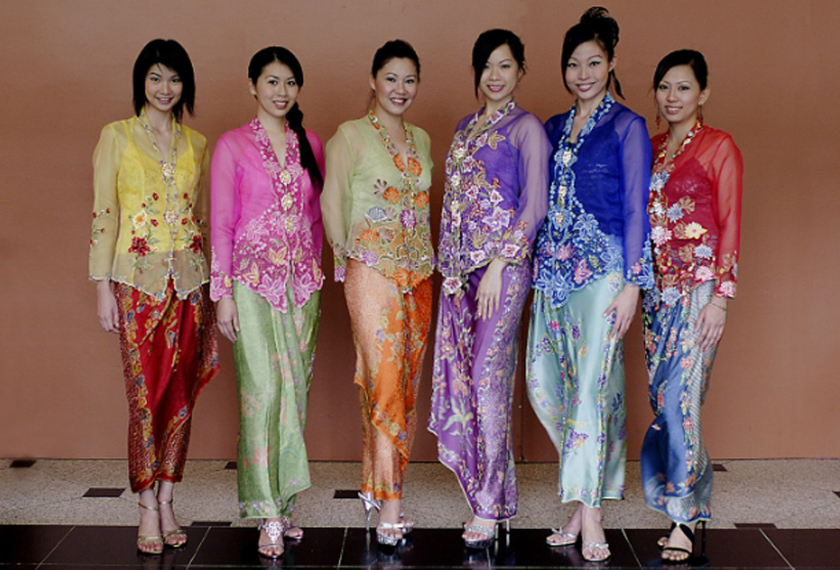 Facebook Linda Noor [Kebaya Nyonya London (Nyonya Melacca)]