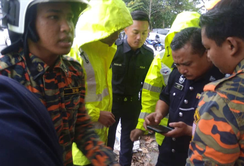 PDRM dan JBPM menggerakkan operasi mencari dan menyelamat dalam kejadian yang berlaku di Cameron Highlands itu. - Sumber foto JBPM