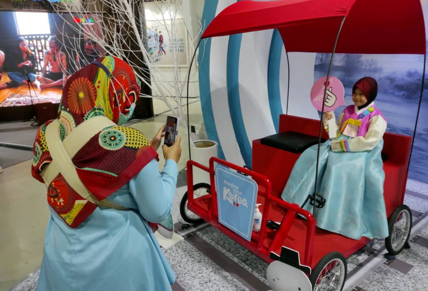 Lokasi pilihan luar negara pula ialah Korea Selatan, Turki, negara-negara Eropah termasuk negara Balkan, negara Asia Tenggara dan juga Arab Saudi bagi tujuan umrah.