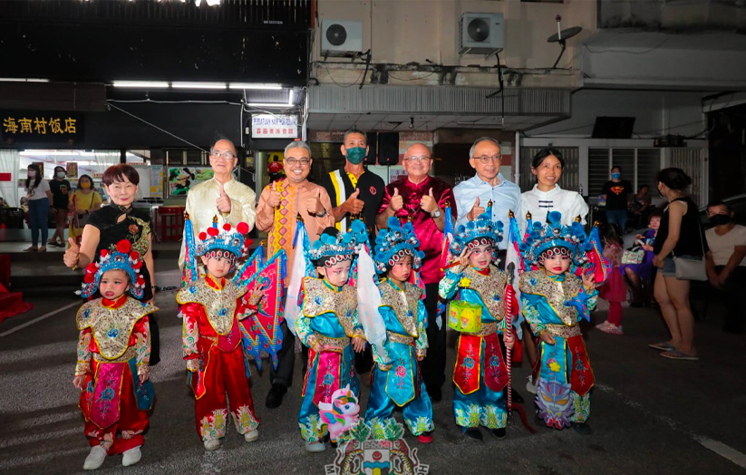 Persembahan kebudayaan alat muzik tradisional. - Foto MBI