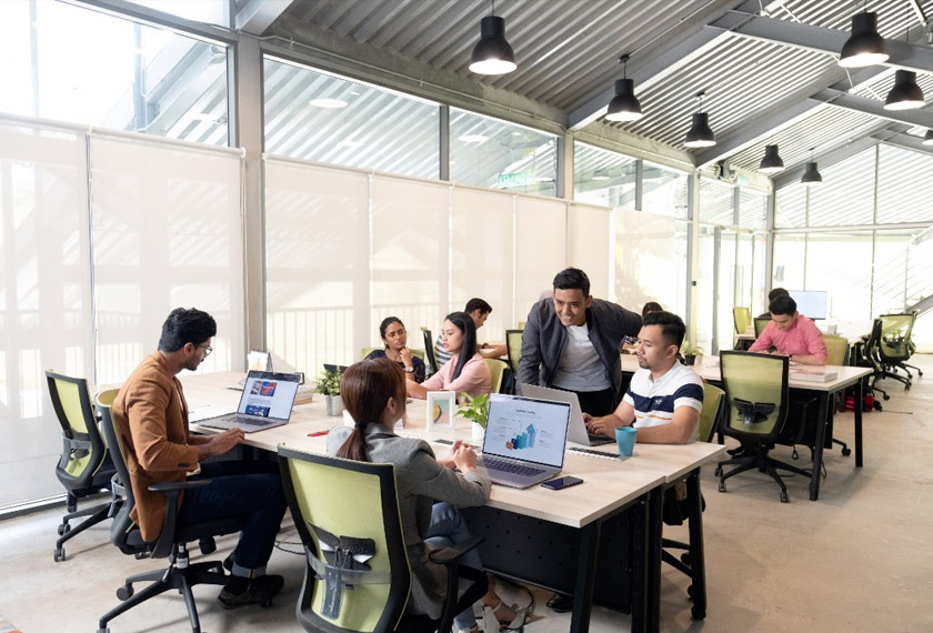 Pelbagai ruangan pejabat dilengkapi dengan kemudahan canggih, 90 peratus pusat data lokasi bersama negara berada di Cyberjaya dengan keluasan tanah, teknologi fiber & bekalan jana kuasa. – Foto Cyberview