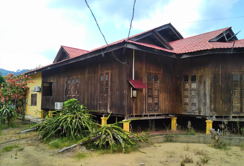 Punca pergaduhan dipercayai kerana isterinya tidak memberi agihan wang hasil jualan tanah dan menyebabkan lelaki itu tidak berpuas hati. - Foto Astro AWANI