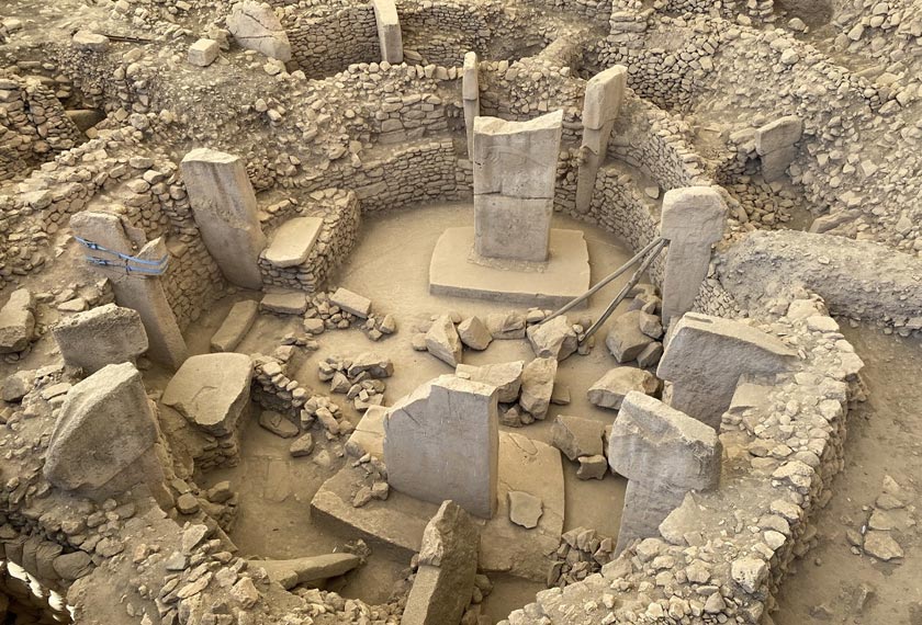 Gobeklitepe dipercayai dibina kira-kira 7,000 tahun lebih awal sebelum pembinaan piramid dan Stonehenge, malah sebelum terciptanya sistem tulisan mahupun roda. - Gambar Astro AWANI/Linda Salim