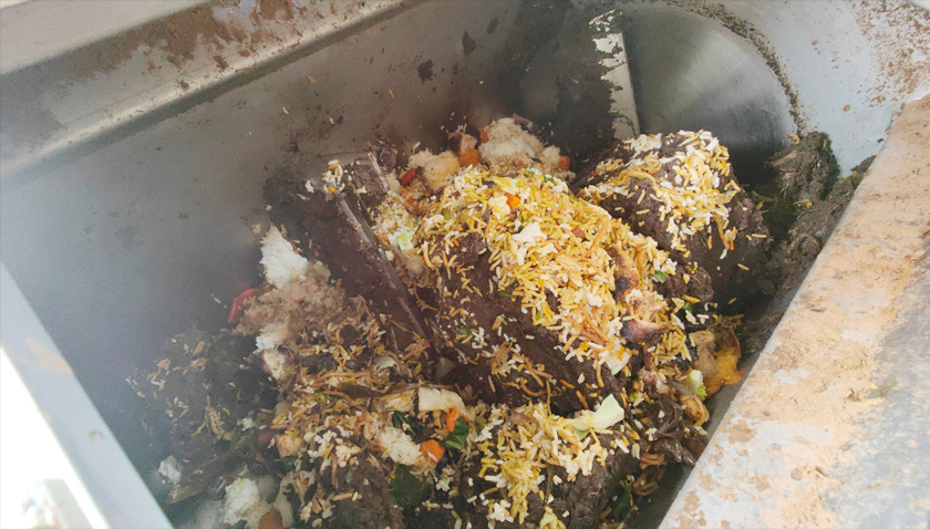 Kaedah ini digunakan bagi mengurangkan sisa pembuangan makan terus ke tong sampah sekali gus dapat menyelamatkan sisa buangan makanan daripada dihantar ke tapak pelupusan sampah. - Foto Astro AWANI