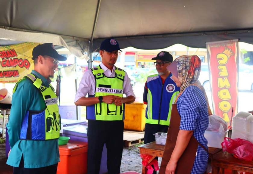 Operasi Ops Kesan dijalankan bermula seawal pukul 11 pagi sebelum berakhir pada pukul 2 petang tadi. - Foto JAINJ