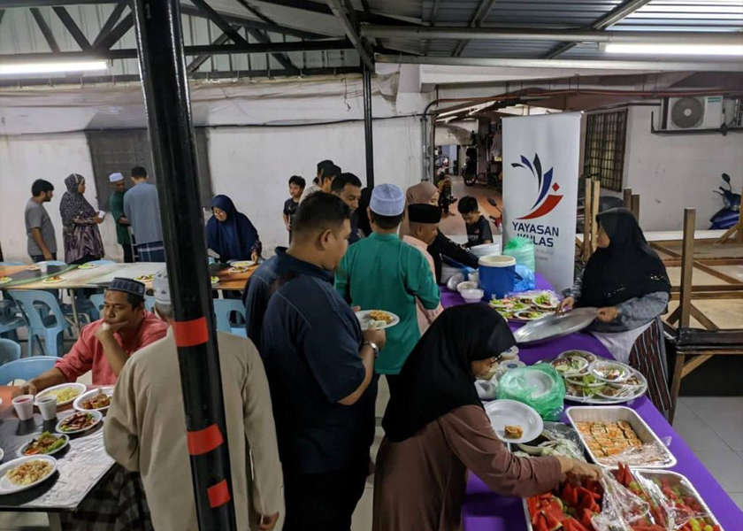 Rezeki makanan untuk dikongsi bersama golongan yang memerlukan