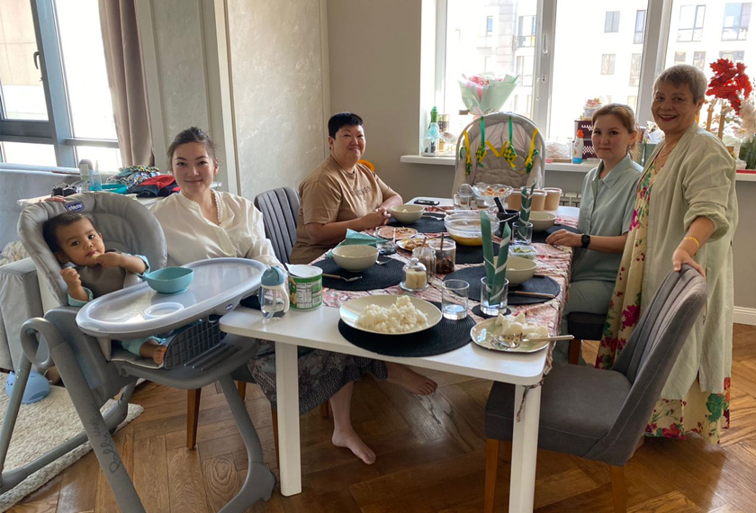 Aidilfitri di Kazakhstan